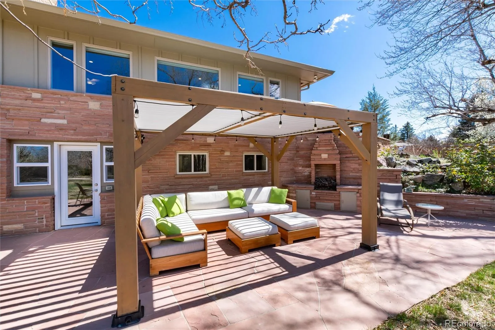 04032026113518 1600 35