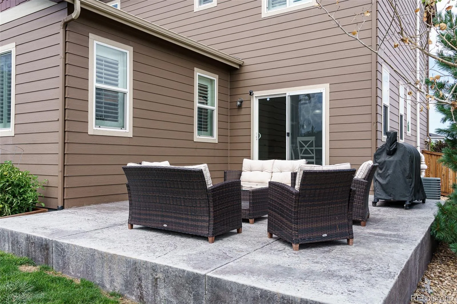 2177 Summerhill Drive Castle Rock CO 80108 | MLS #REC2684361 08302026213659 1600 29
