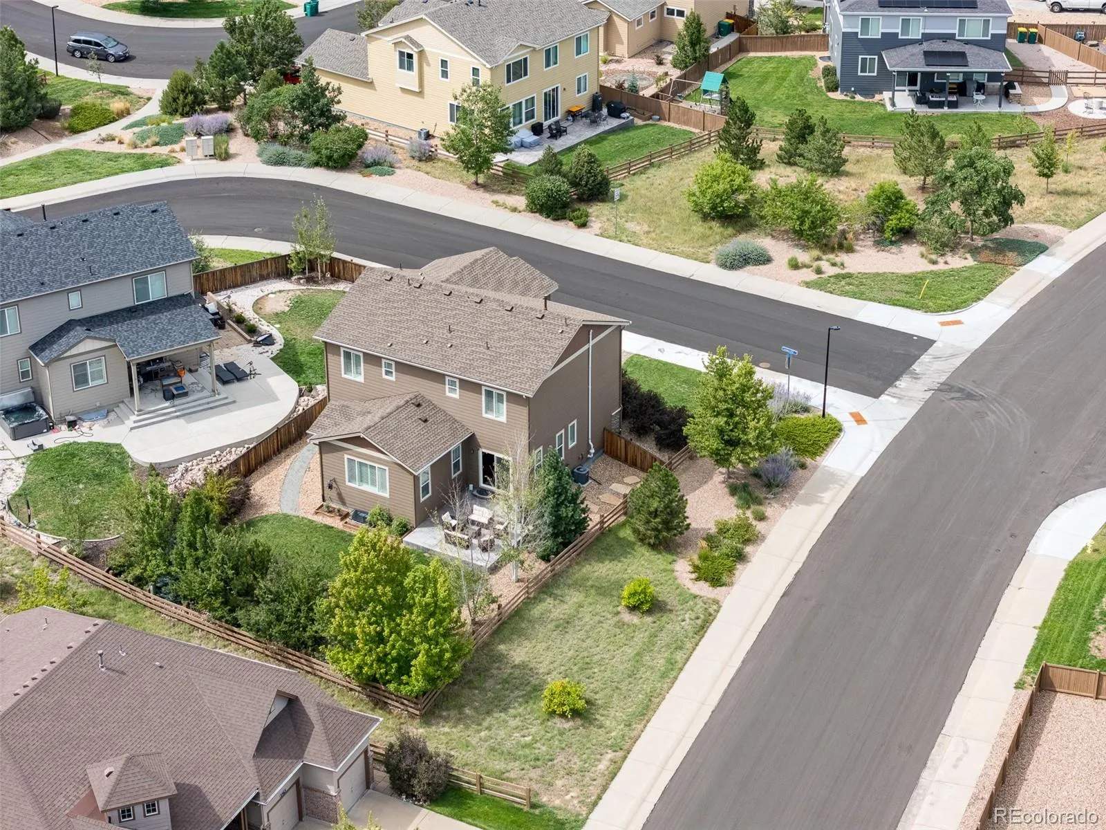 2177 Summerhill Drive Castle Rock CO 80108 | MLS #REC2684361 08302026213659 1600 34