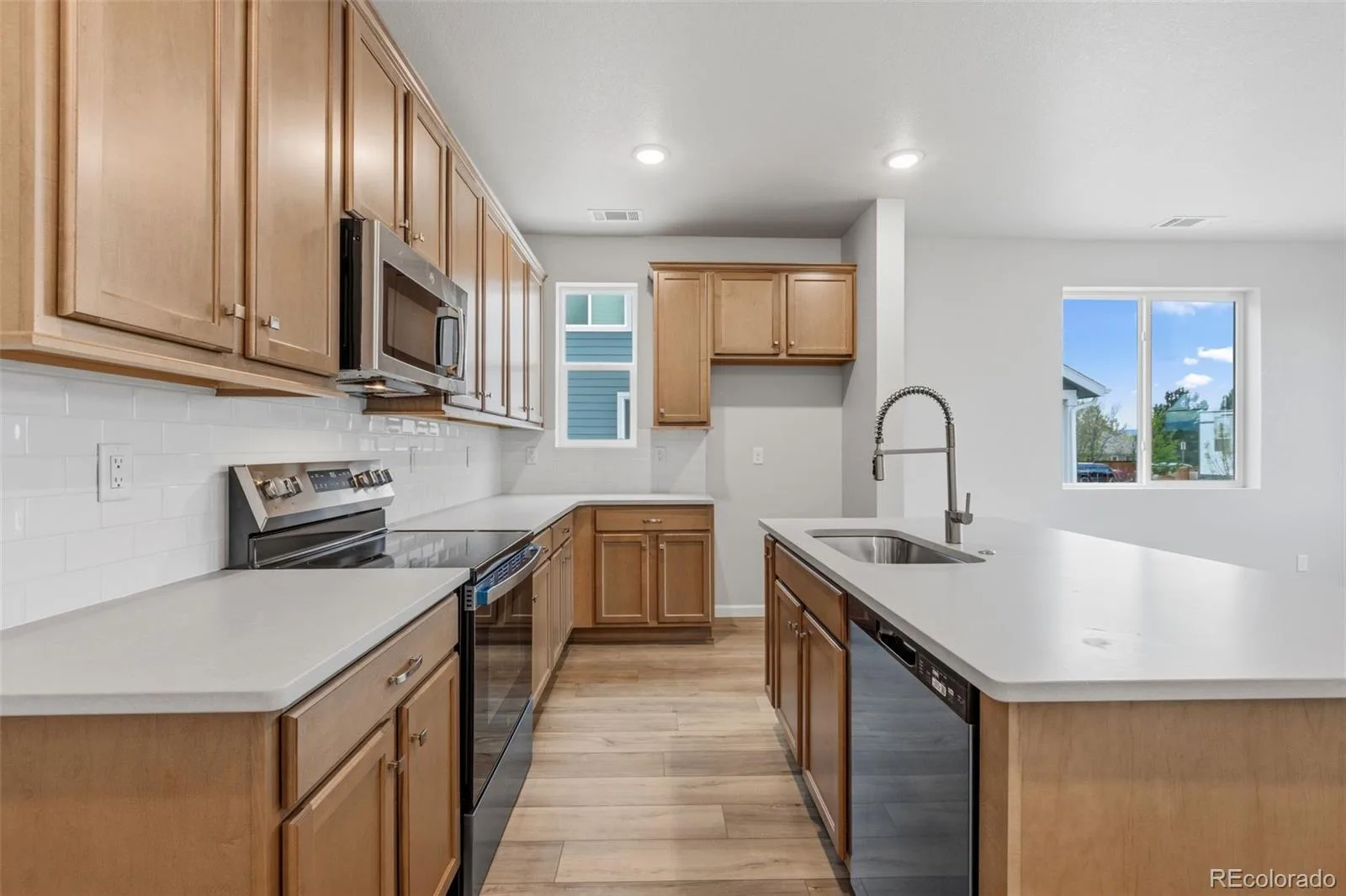 1480 Coral Place Longmont CO 80504 | MLS #REC2684576 08252026185544 1600 4