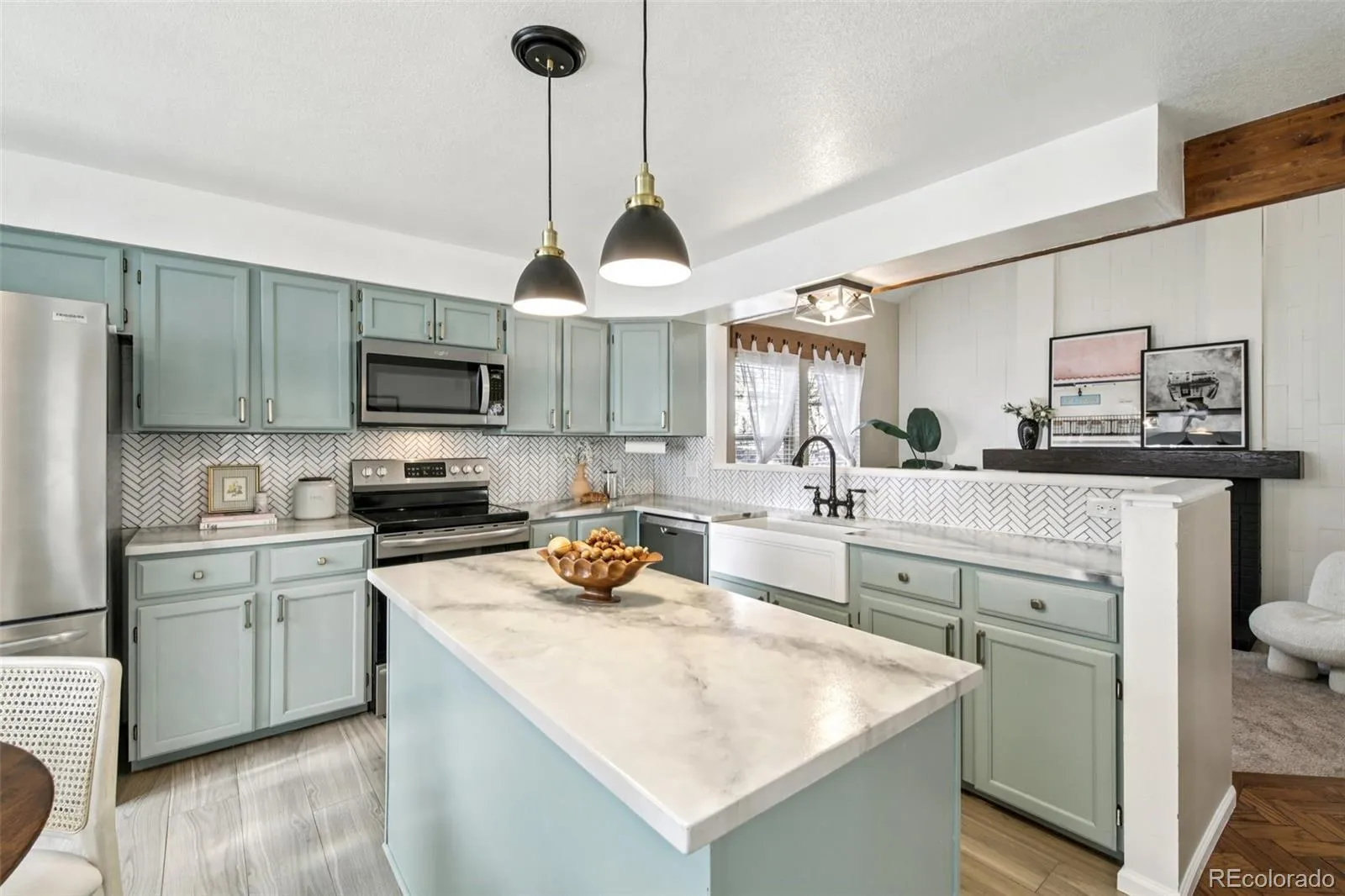 04082026213706 1600 10