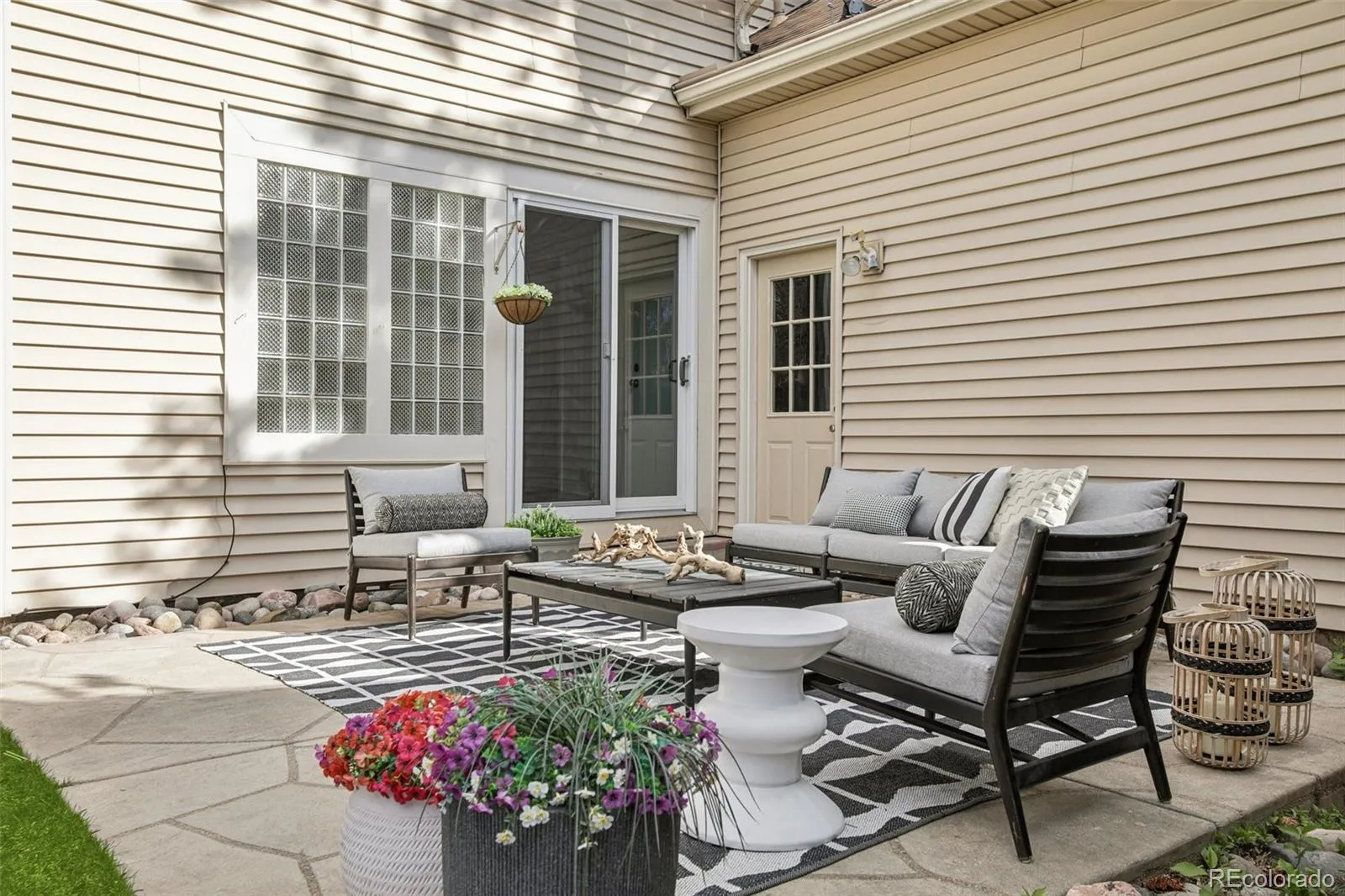 04082026213706 1600 31