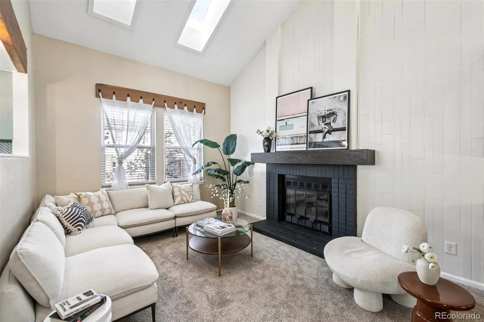 04082026213706 1600 8