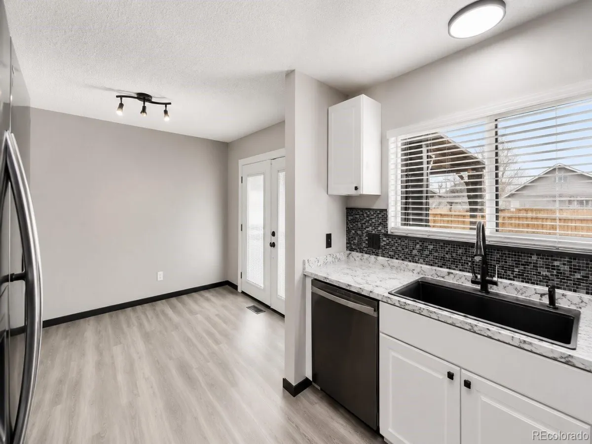 4212 S Laredo Way Aurora CO 80013 MLS #REC2685643 05222026020721 1200 4