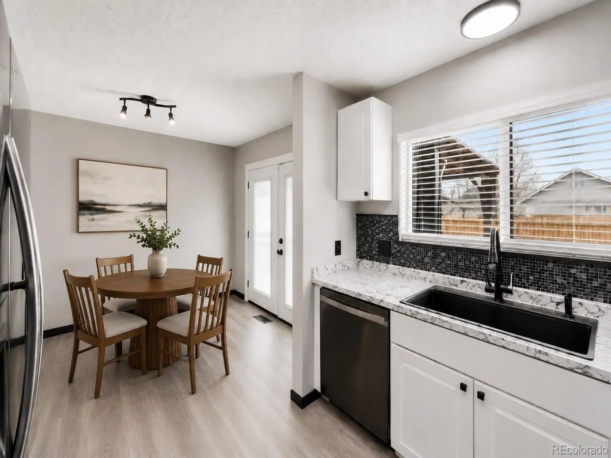 4212 S Laredo Way Aurora CO 80013 MLS #REC2685643 05222026020721 1200 5