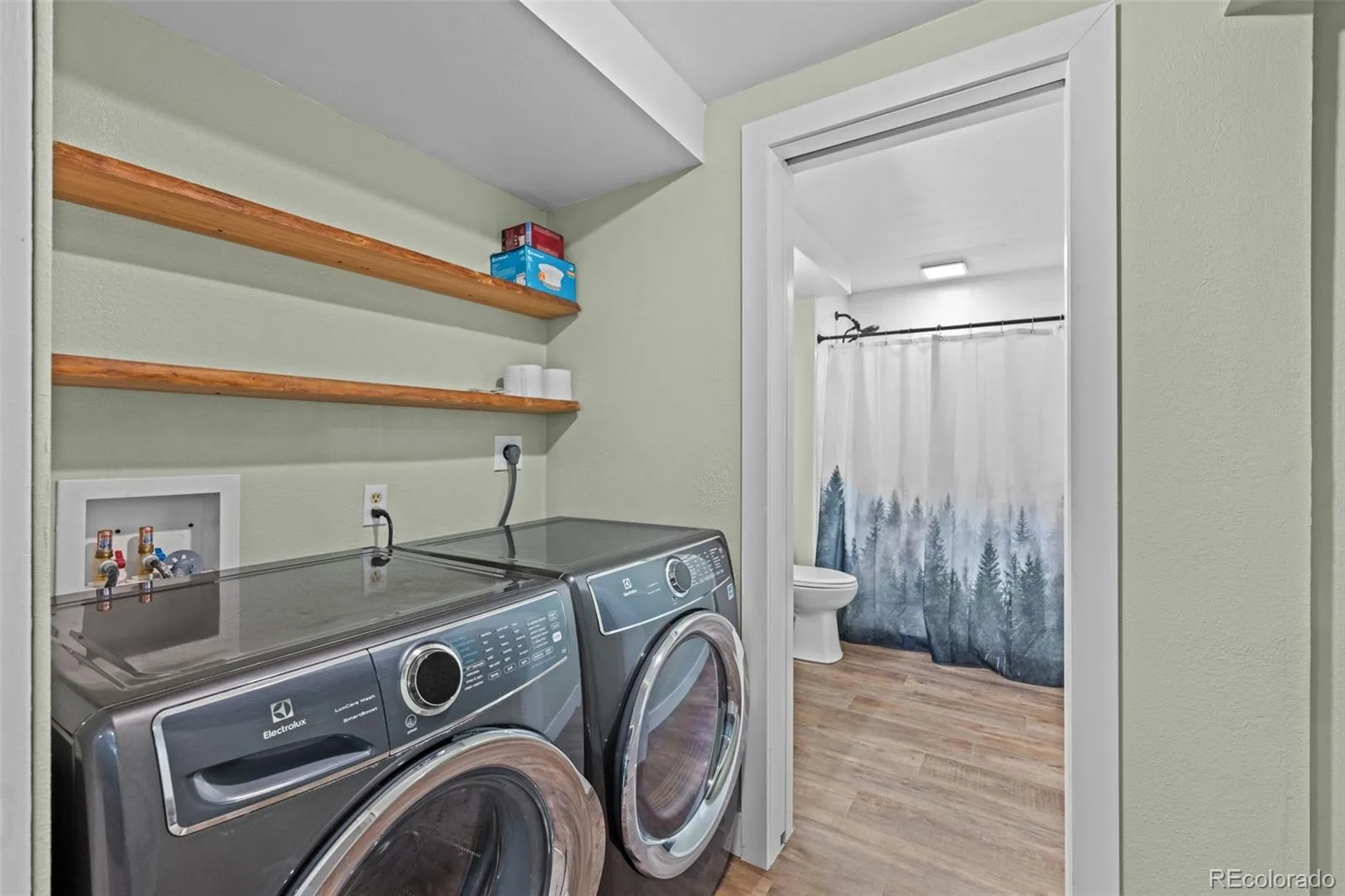 1321 S Dahlia Street Denver CO 80222 | MLS #REC2687160 10142026183128 1600 28