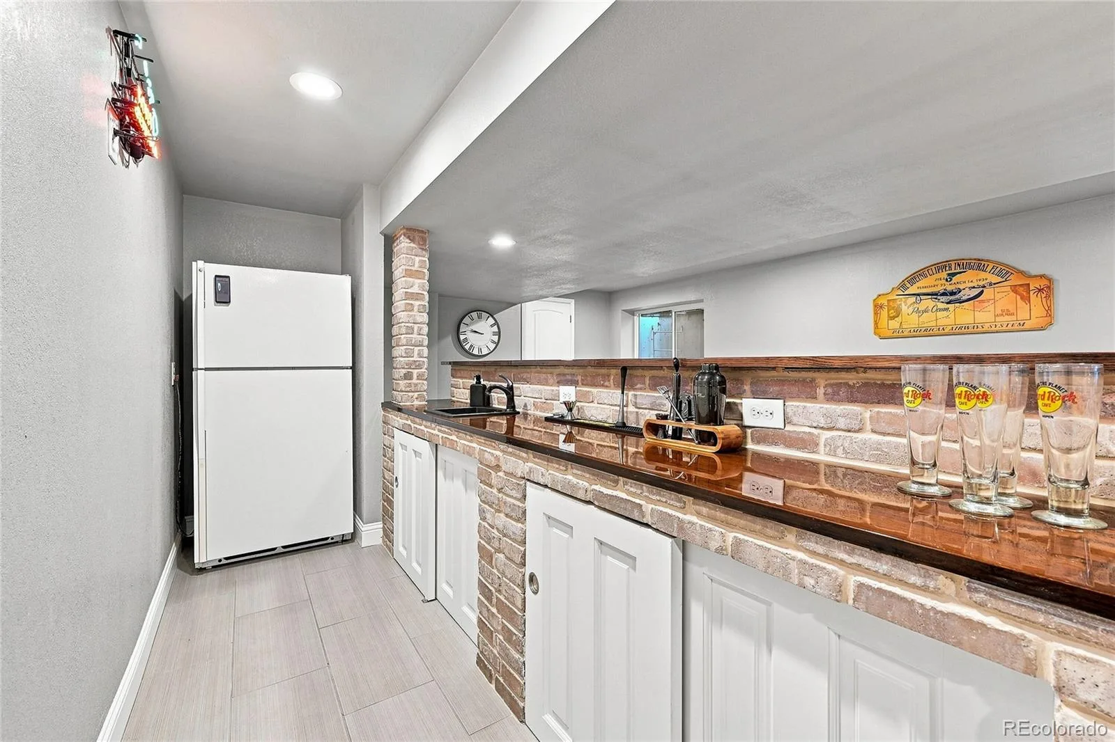 20273 E Maplewood Place Centennial CO 80016 | MLS #REC2689024 08252026005505 1600 31