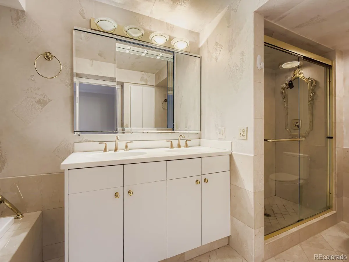 04102026182207 1200 18