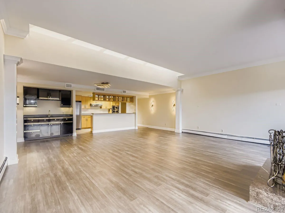 04102026182207 1200 3