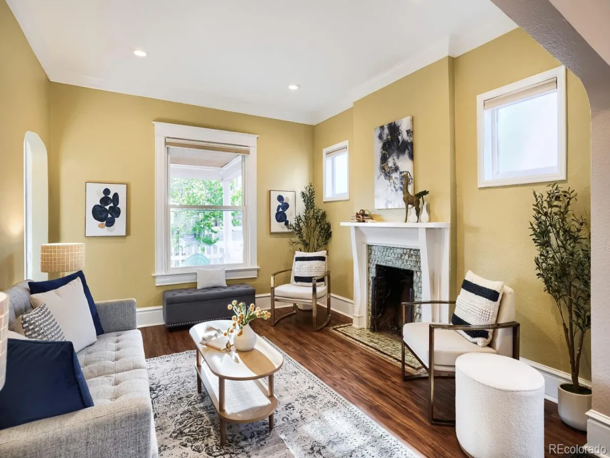 04112026224054 1200 3