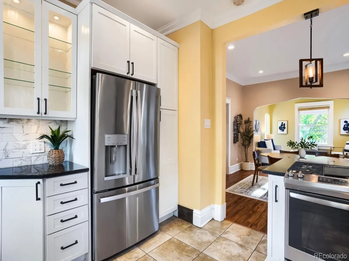 04112026224054 1200 8