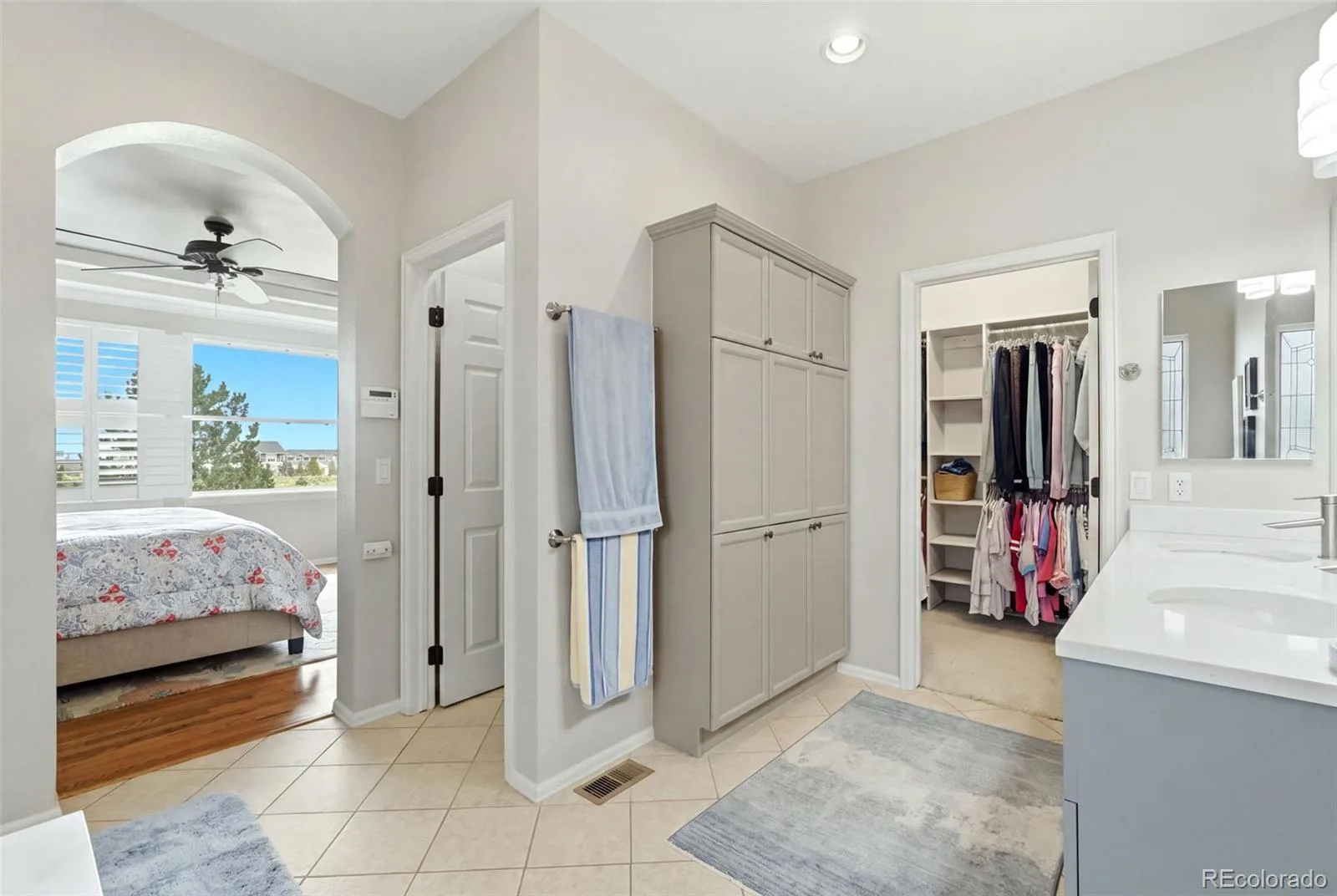 23375 E Moraine Place Aurora CO 80016 | MLS #REC2693644 09222026215446 1600 19