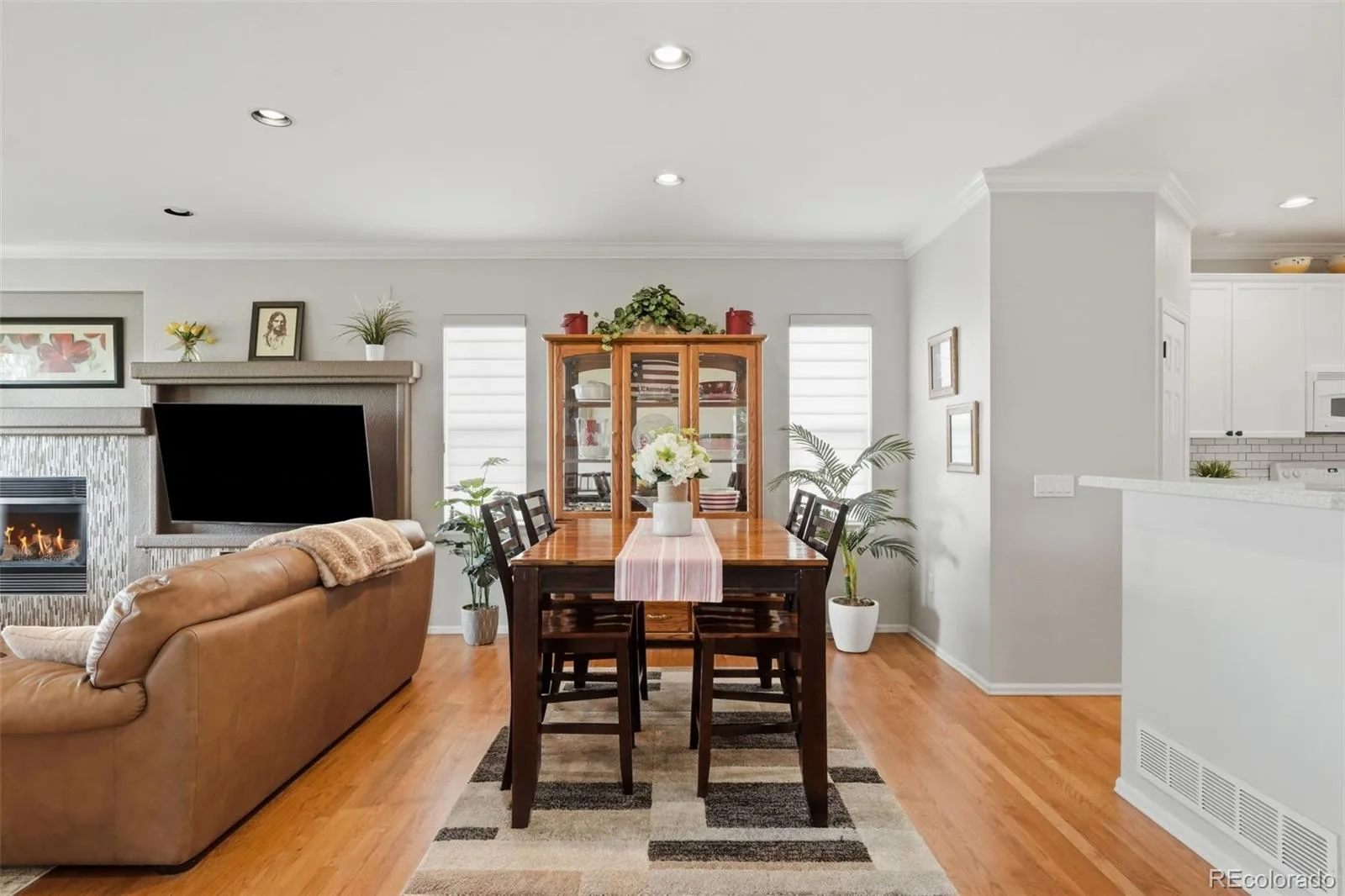 23375 E Moraine Place Aurora CO 80016 | MLS #REC2693644 09222026215446 1600 7