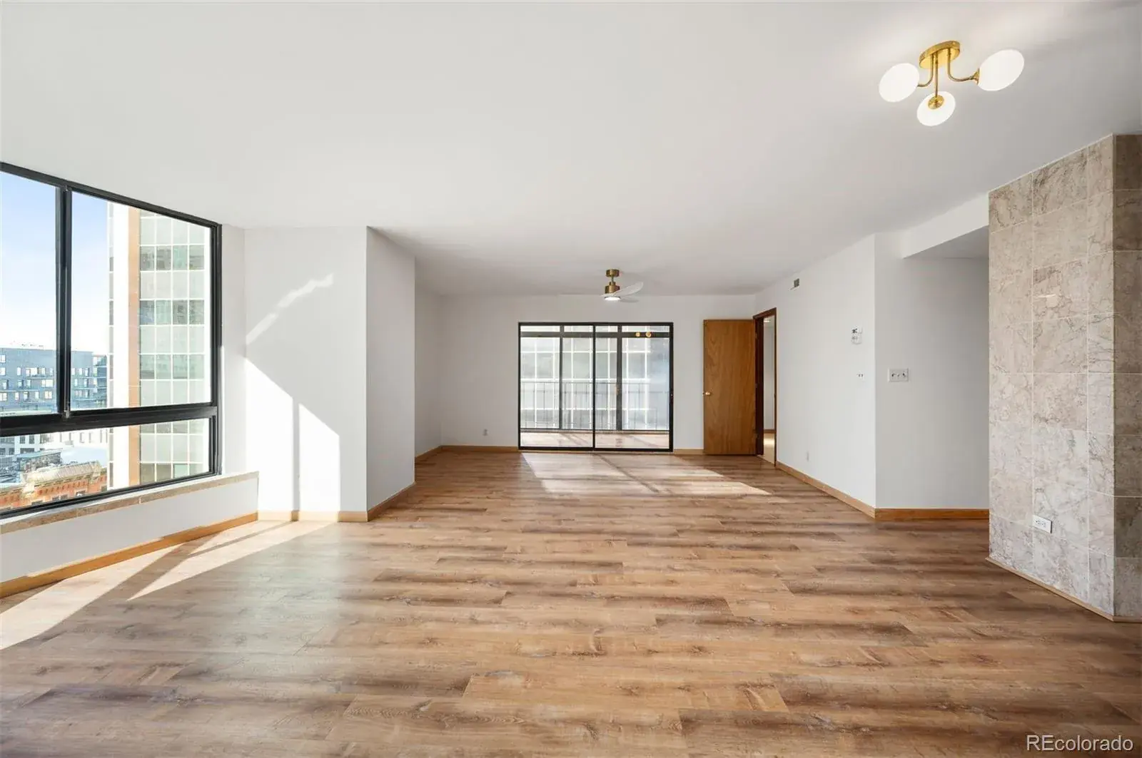 02042026230040 1600 12