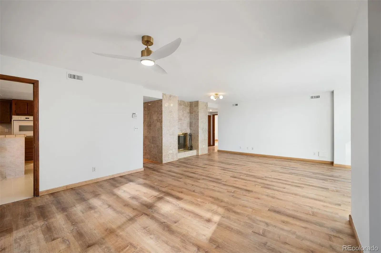 02042026230040 1600 13