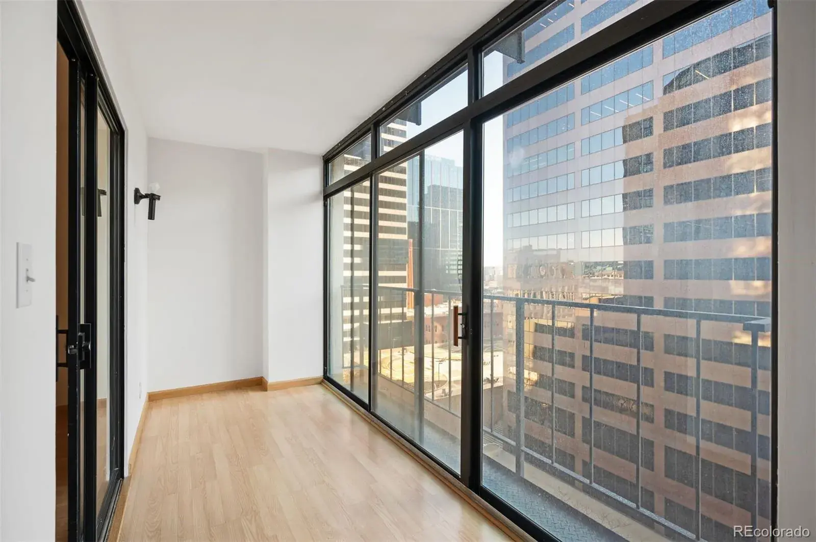 02042026230040 1600 27