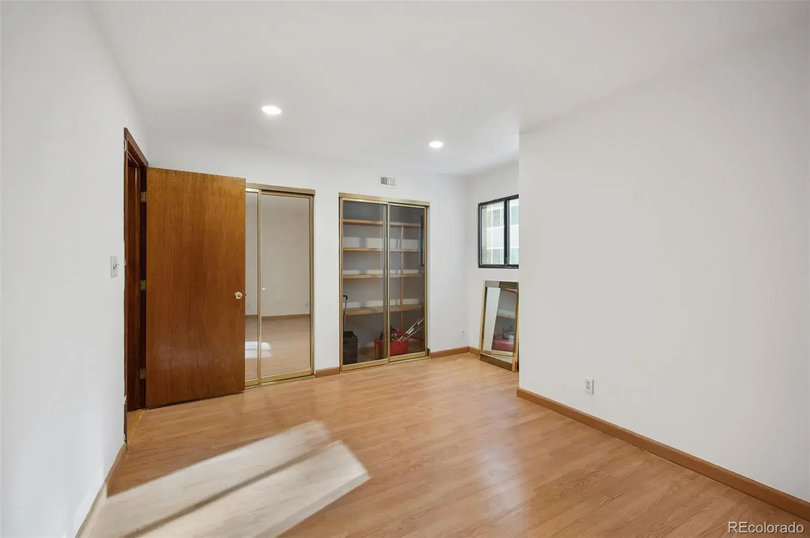 02042026230040 1600 28