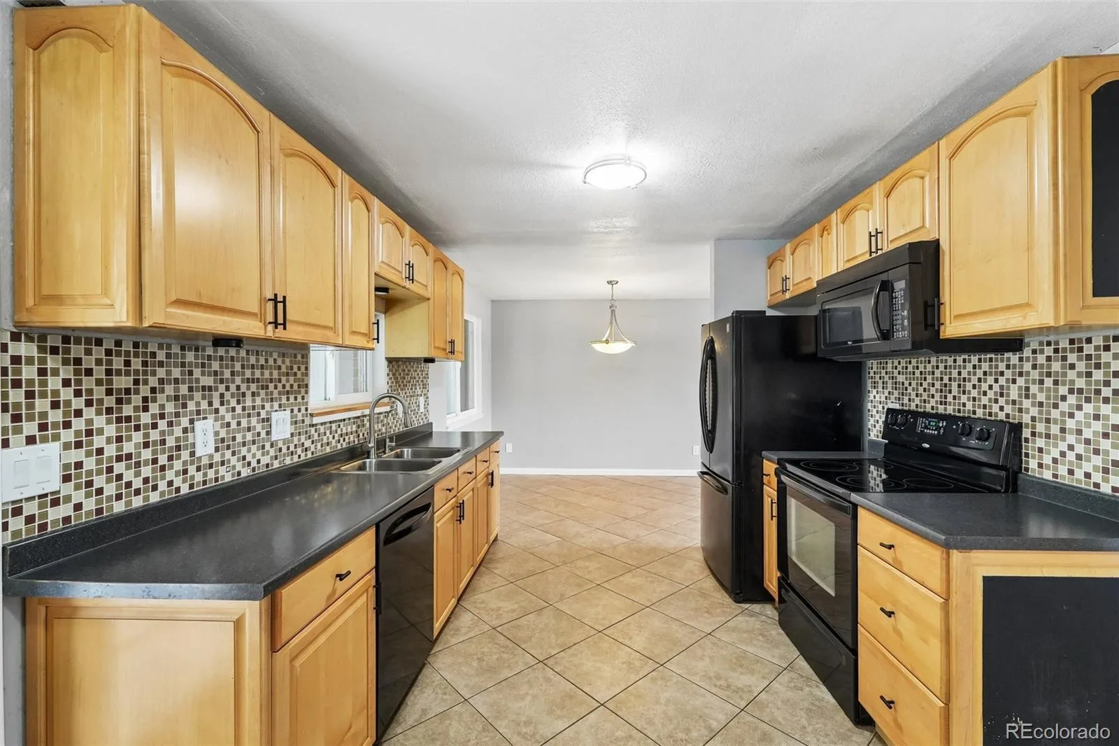 10911 Newland Street Westminster CO 80020 | MLS #REC2695820 06242026225502 1600 16