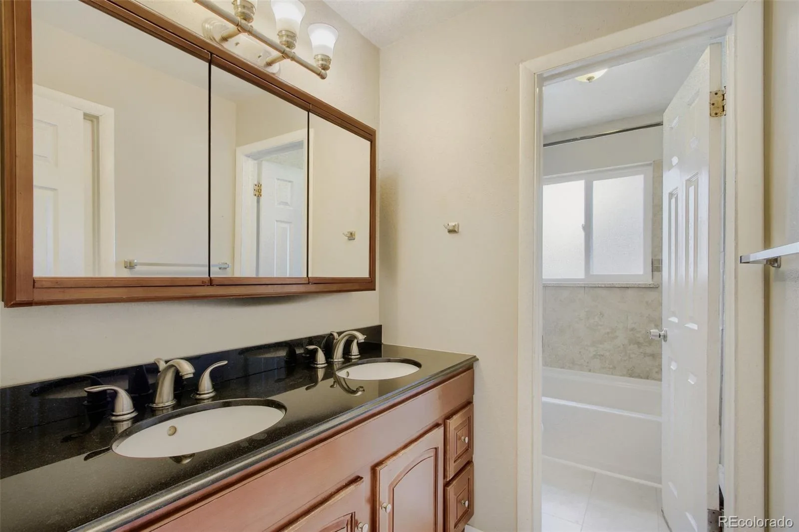 5858 Pierson Street Arvada CO 80004 MLS #REC2697571 06112026164700 1600 15