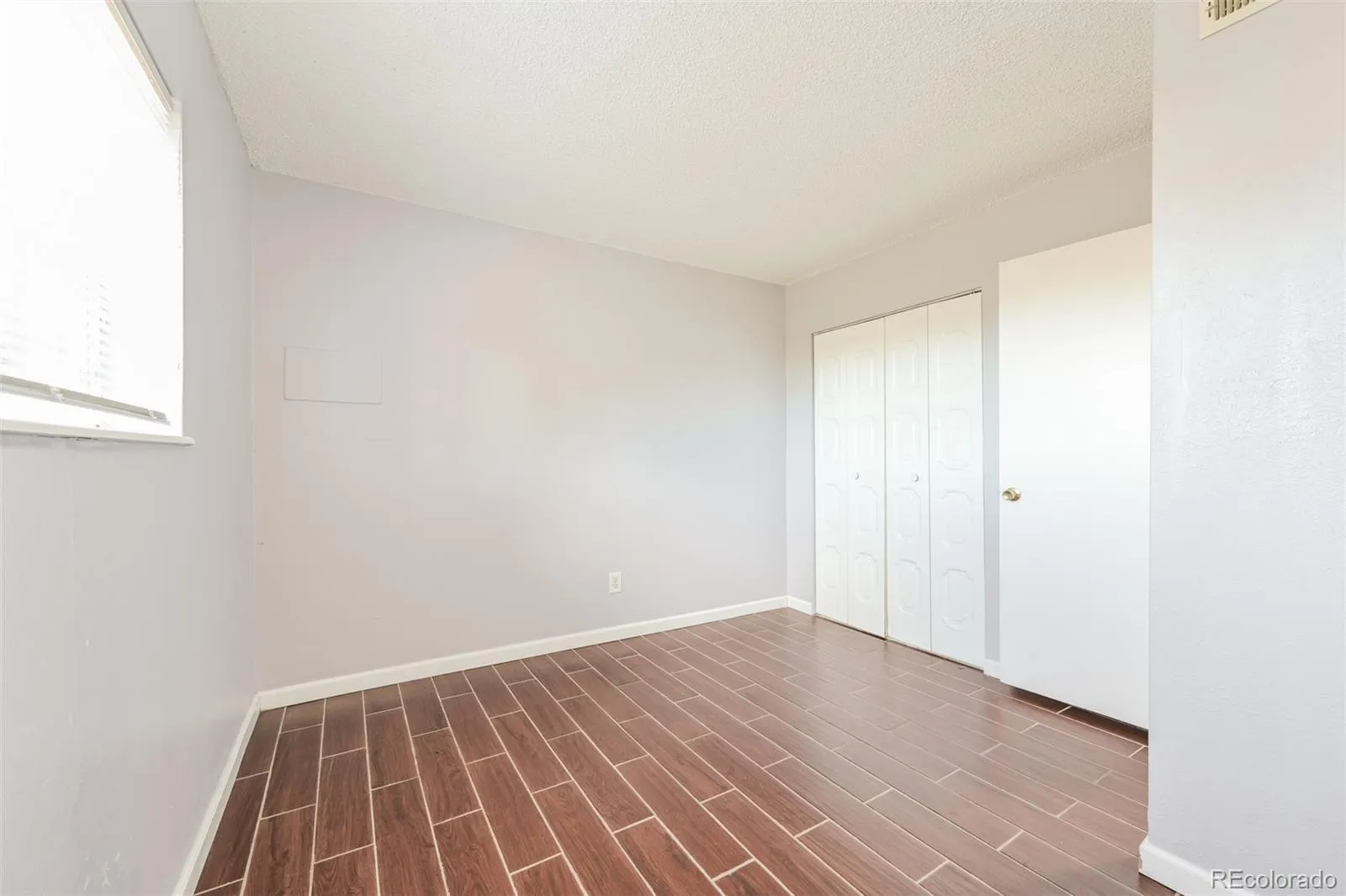 10211 Ura Lane #1-105 Thornton CO 80260 | MLS #REC2698942 05132026212242 1600 11