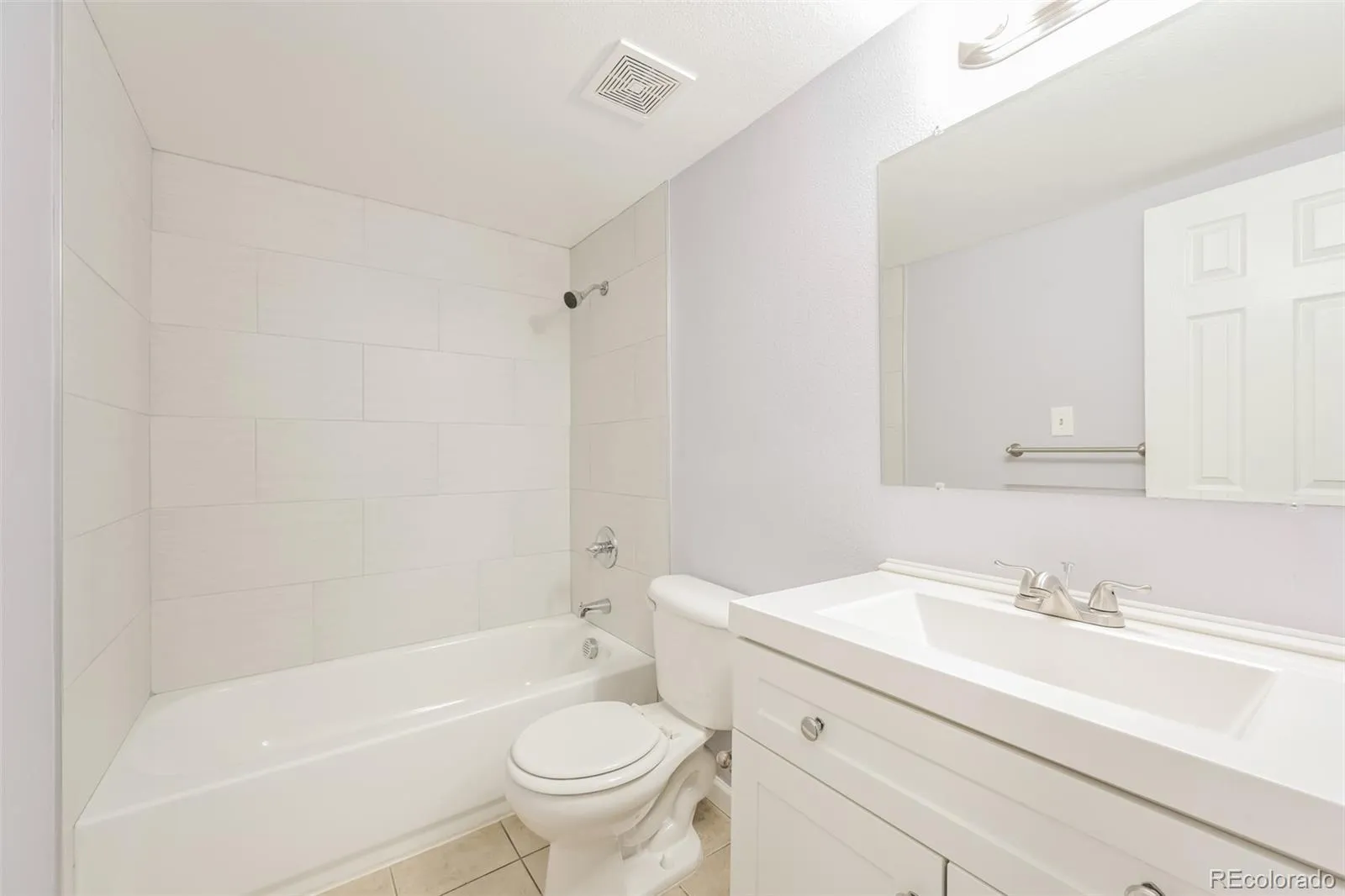 10211 Ura Lane #1-105 Thornton CO 80260 | MLS #REC2698942 05132026212242 1600 12