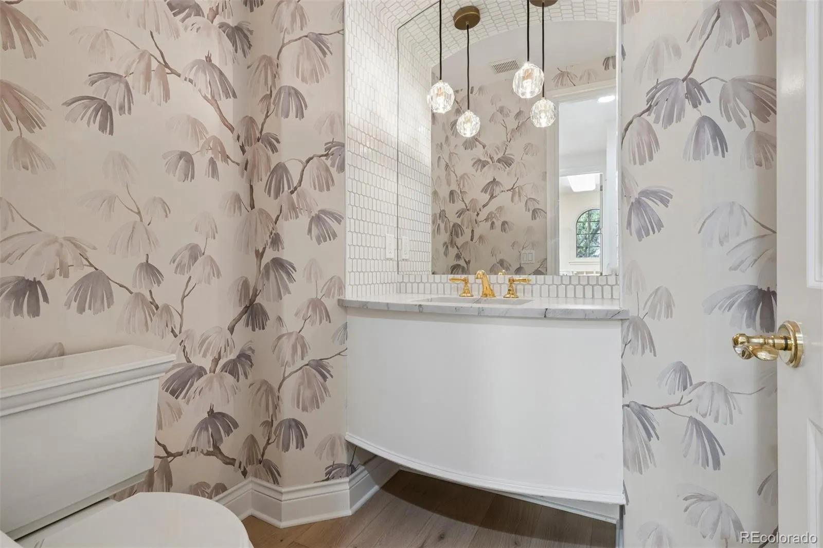 04112026171848 1600 14