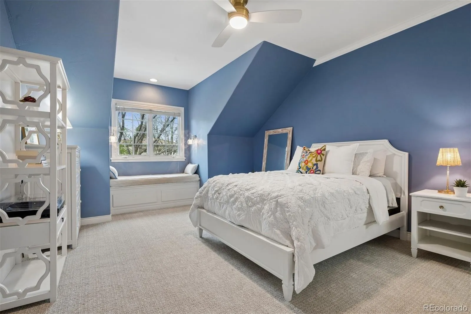 04112026171848 1600 20