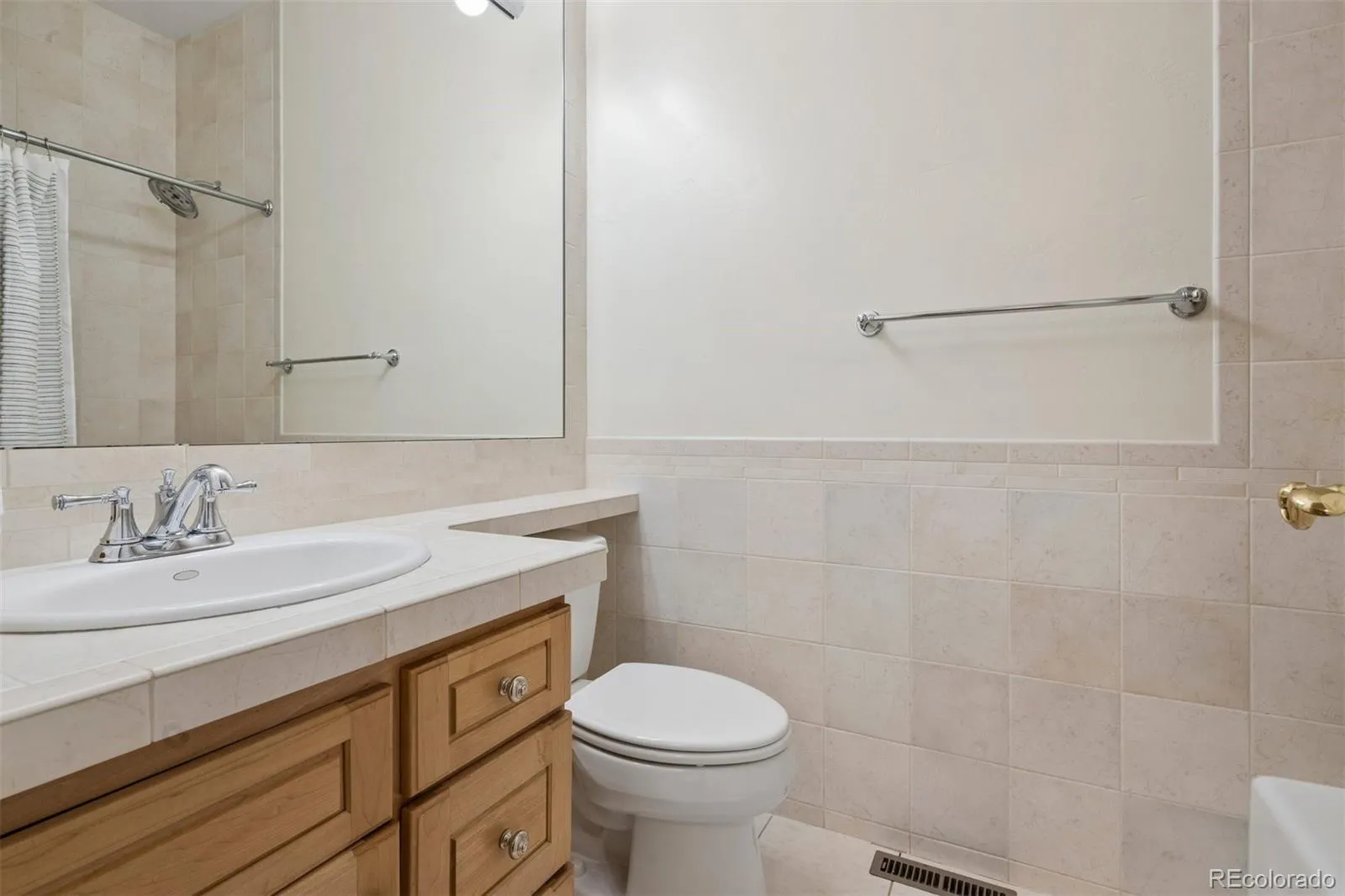 04112026171848 1600 25