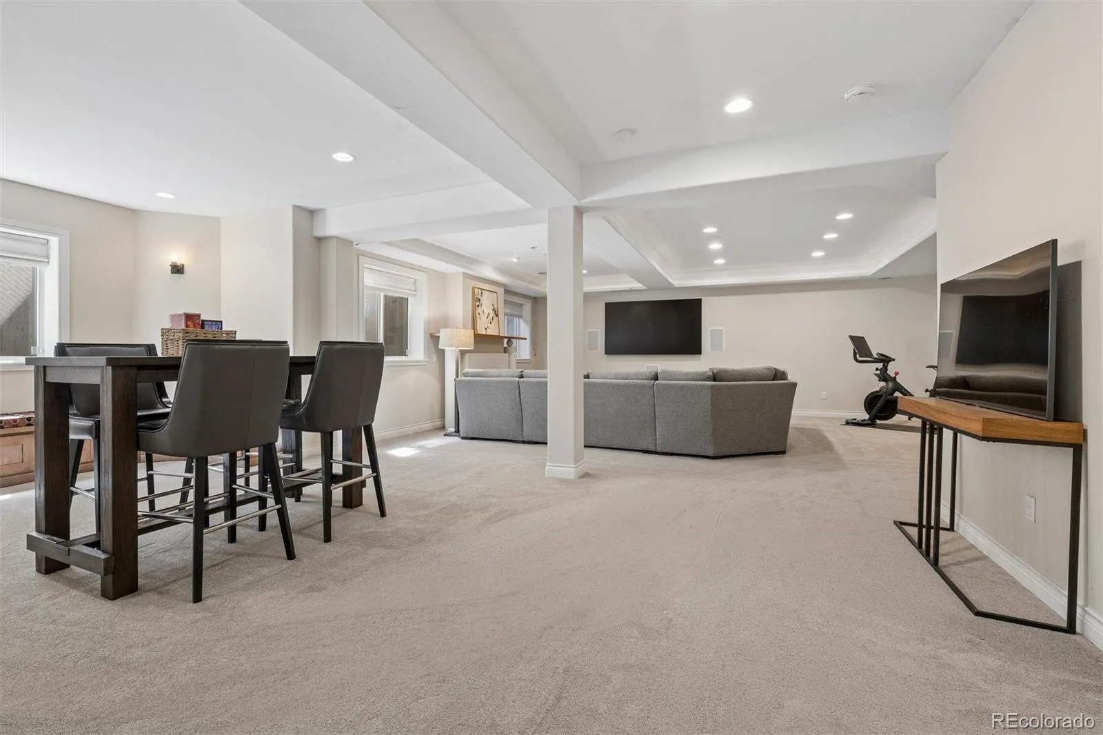 04112026171848 1600 33