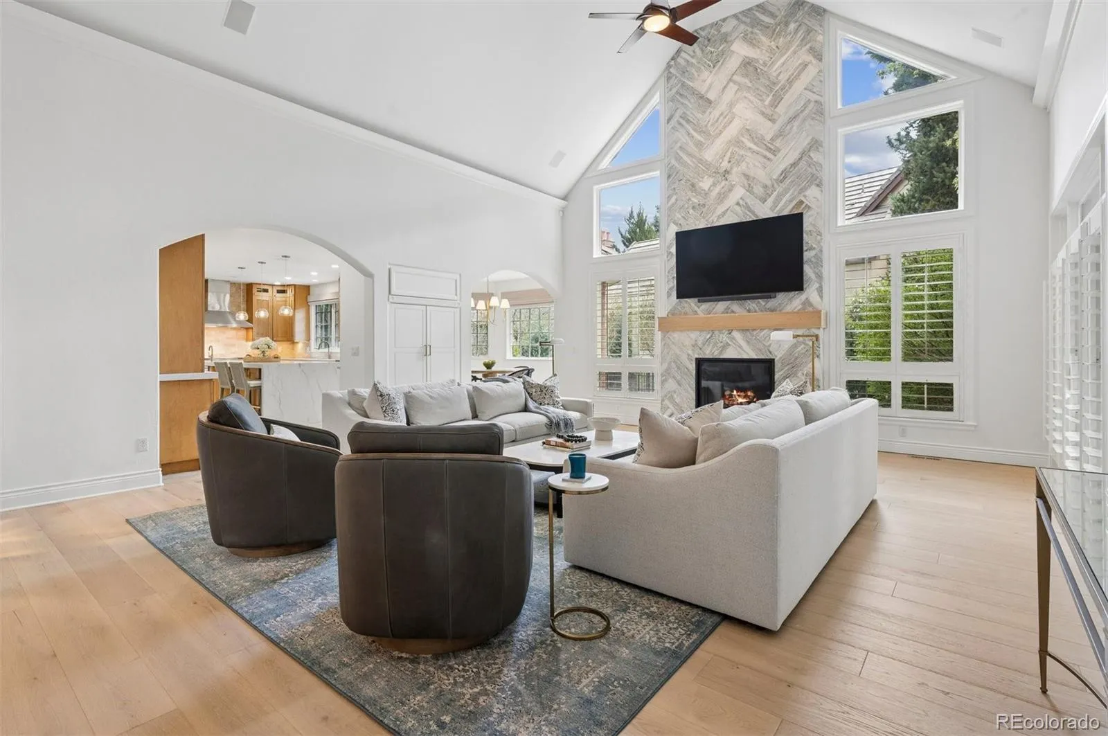 04112026171848 1600 4