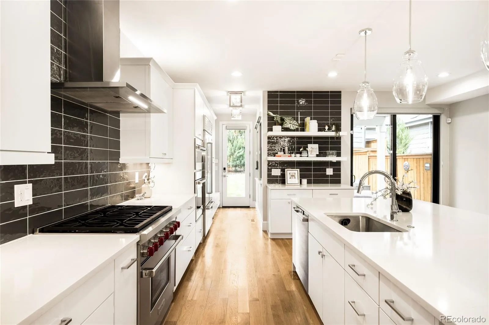 04172026221848 1600 12