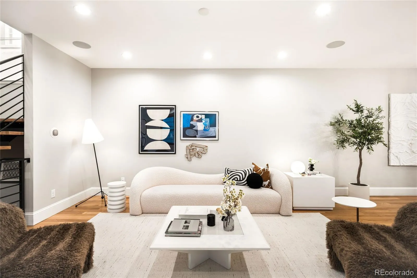 04172026221848 1600 3