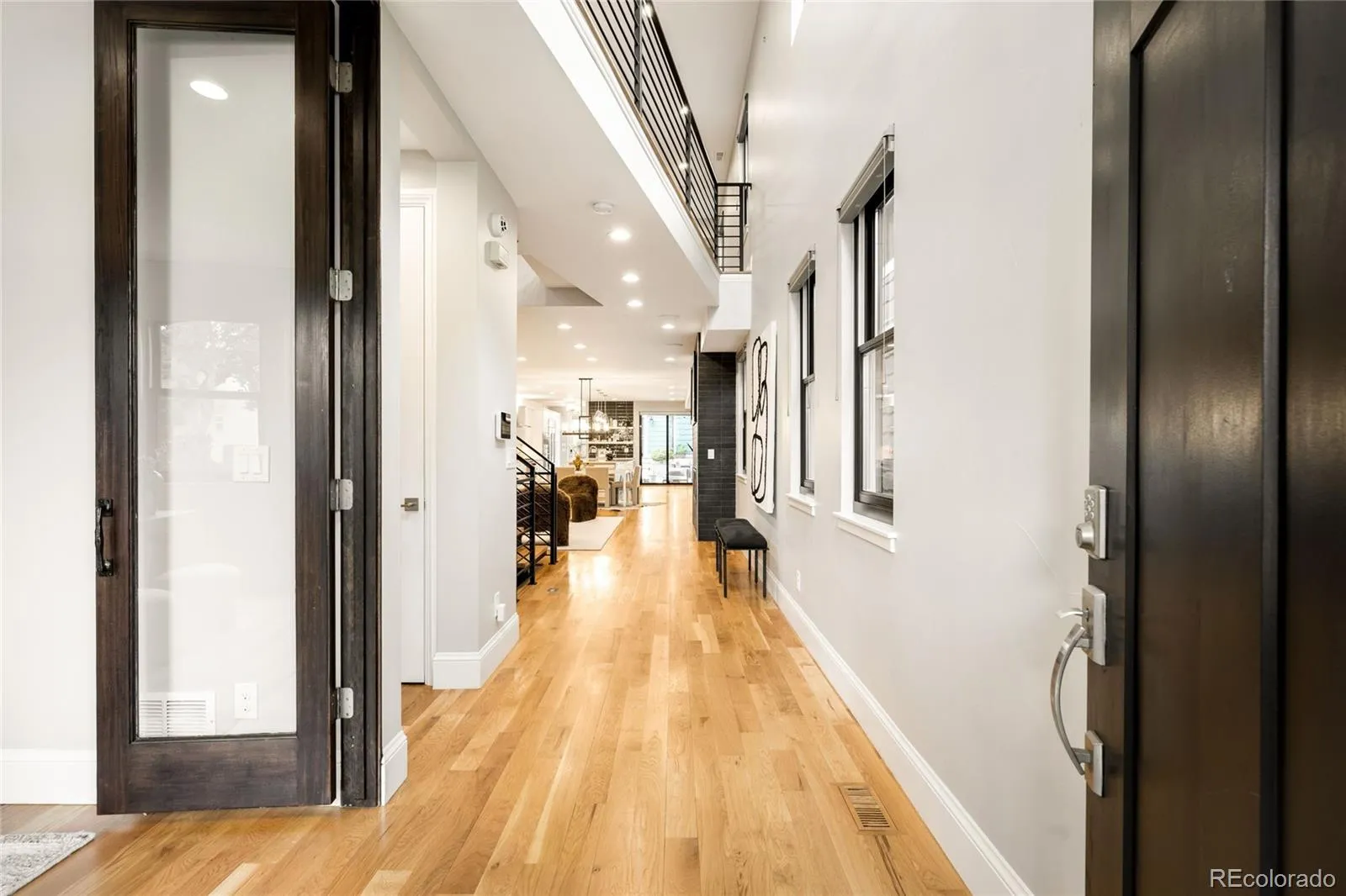 04172026221848 1600 45