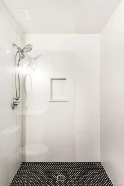 04172026221848 800 37