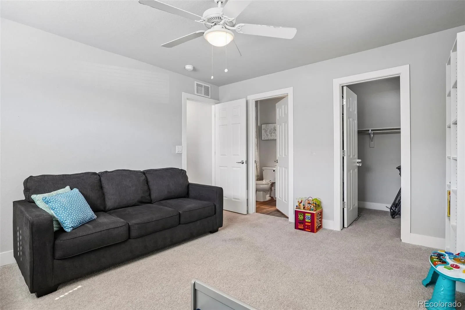 16021 E 47th Place Denver CO 80239 | MLS #REC2702422 08282026144751 1600 27