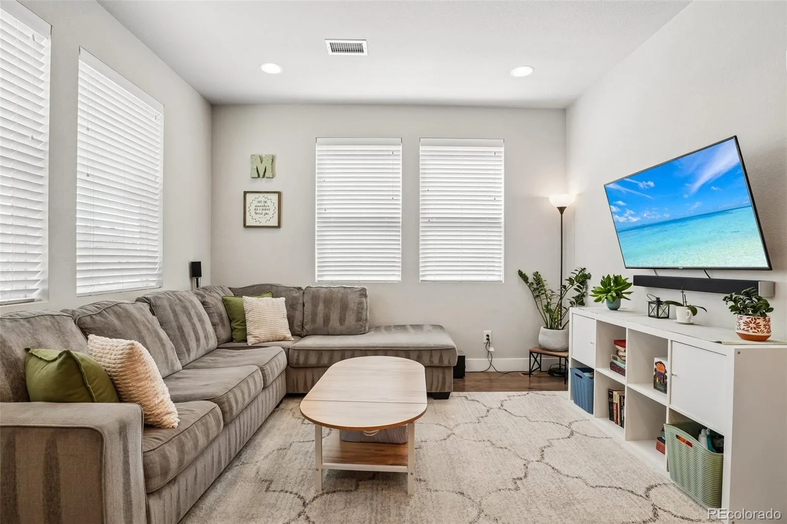 16021 E 47th Place Denver CO 80239 | MLS #REC2702422 08282026144751 1600 7