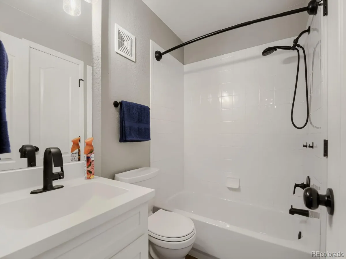 1880 S Cole Street #C8 Lakewood CO 80228 | MLS #REC2703989 07072026225746 1200 14