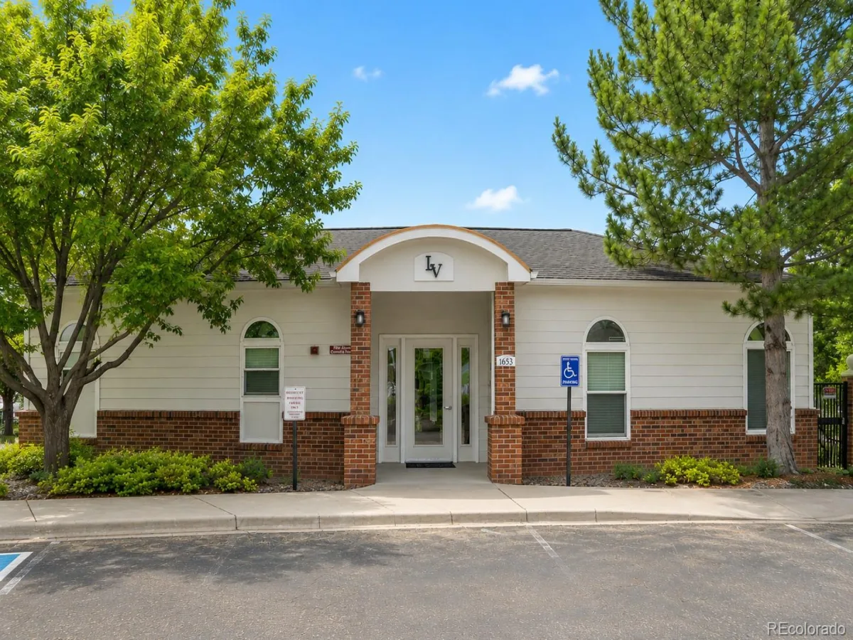 1880 S Cole Street #C8 Lakewood CO 80228 | MLS #REC2703989 07072026225746 1200 21