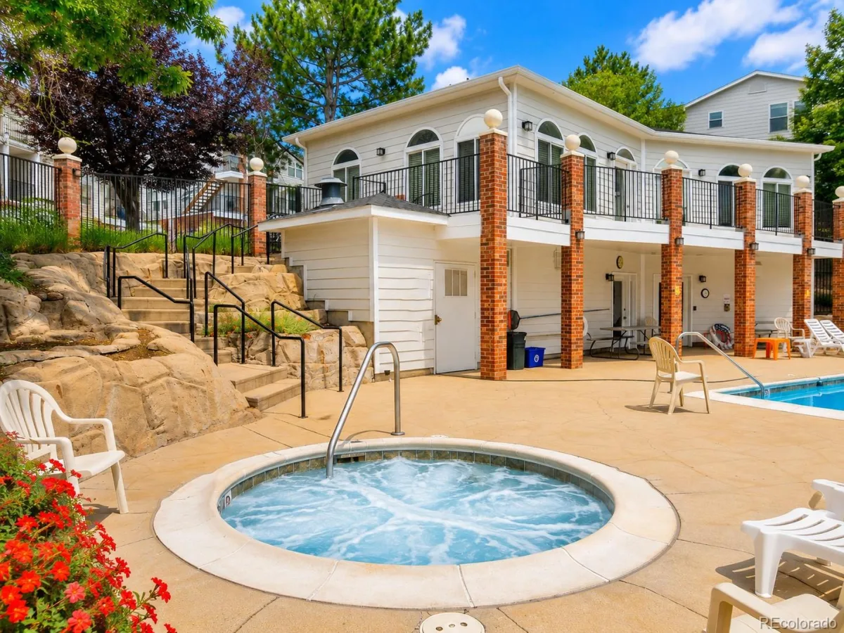1880 S Cole Street #C8 Lakewood CO 80228 | MLS #REC2703989 07072026225746 1200 25