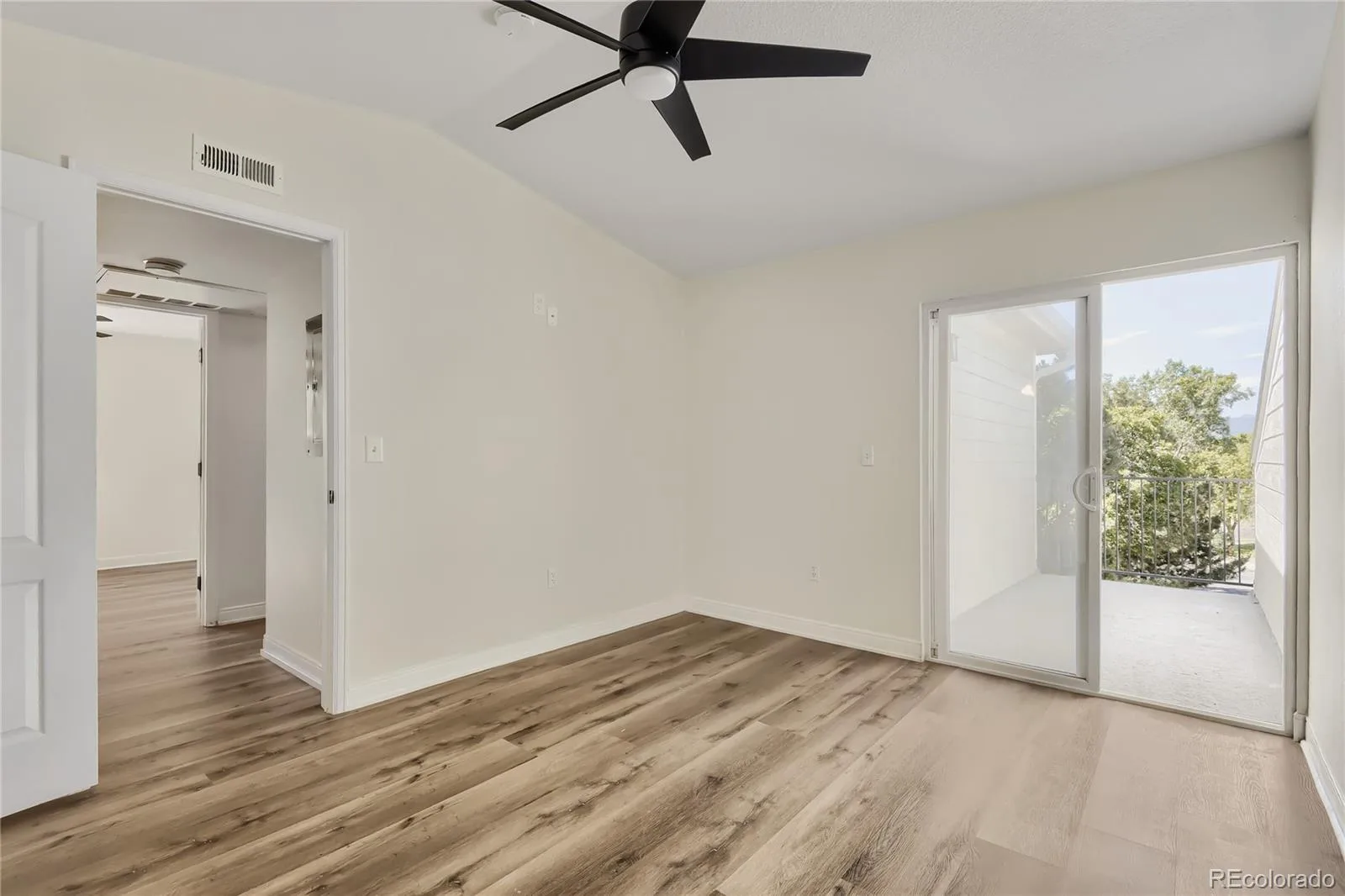 1880 S Cole Street #C8 Lakewood CO 80228 | MLS #REC2703989 07072026225746 1600 9