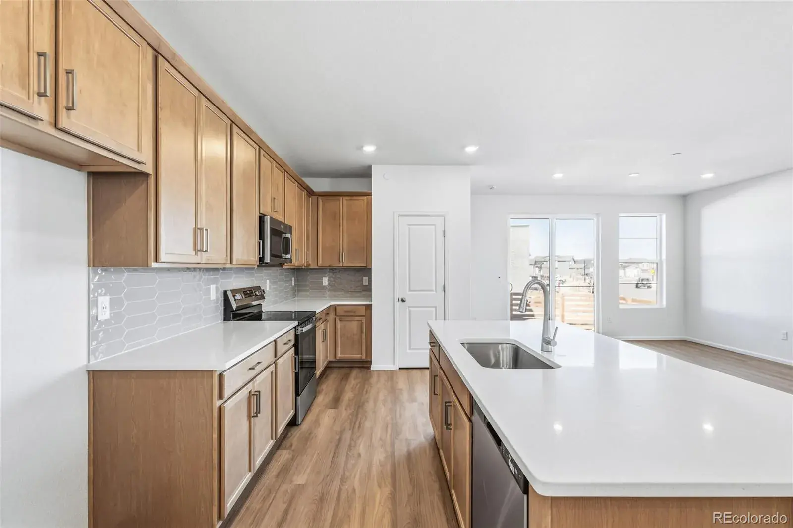 18891 E 92nd Place Commerce City CO 80022 | MLS #REC2704110 02022026190428 1600 12