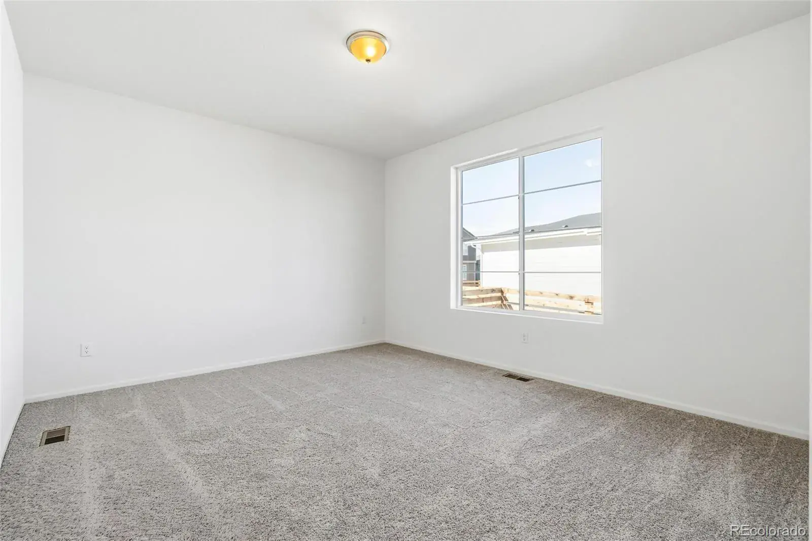 18891 E 92nd Place Commerce City CO 80022 | MLS #REC2704110 02022026190428 1600 19