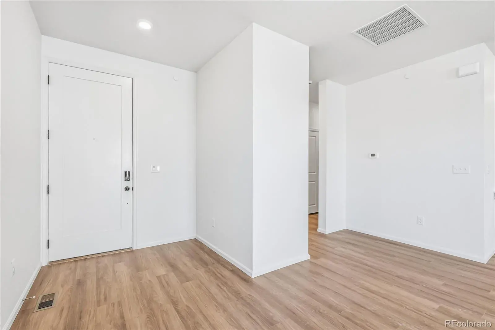 18891 E 92nd Place Commerce City CO 80022 | MLS #REC2704110 02022026190428 1600 3