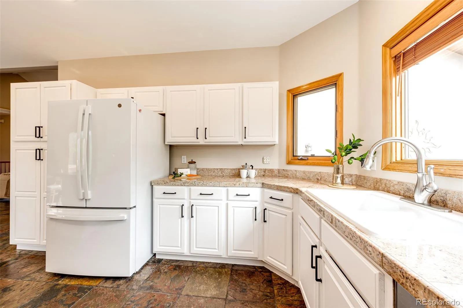 04092026143120 1600 13