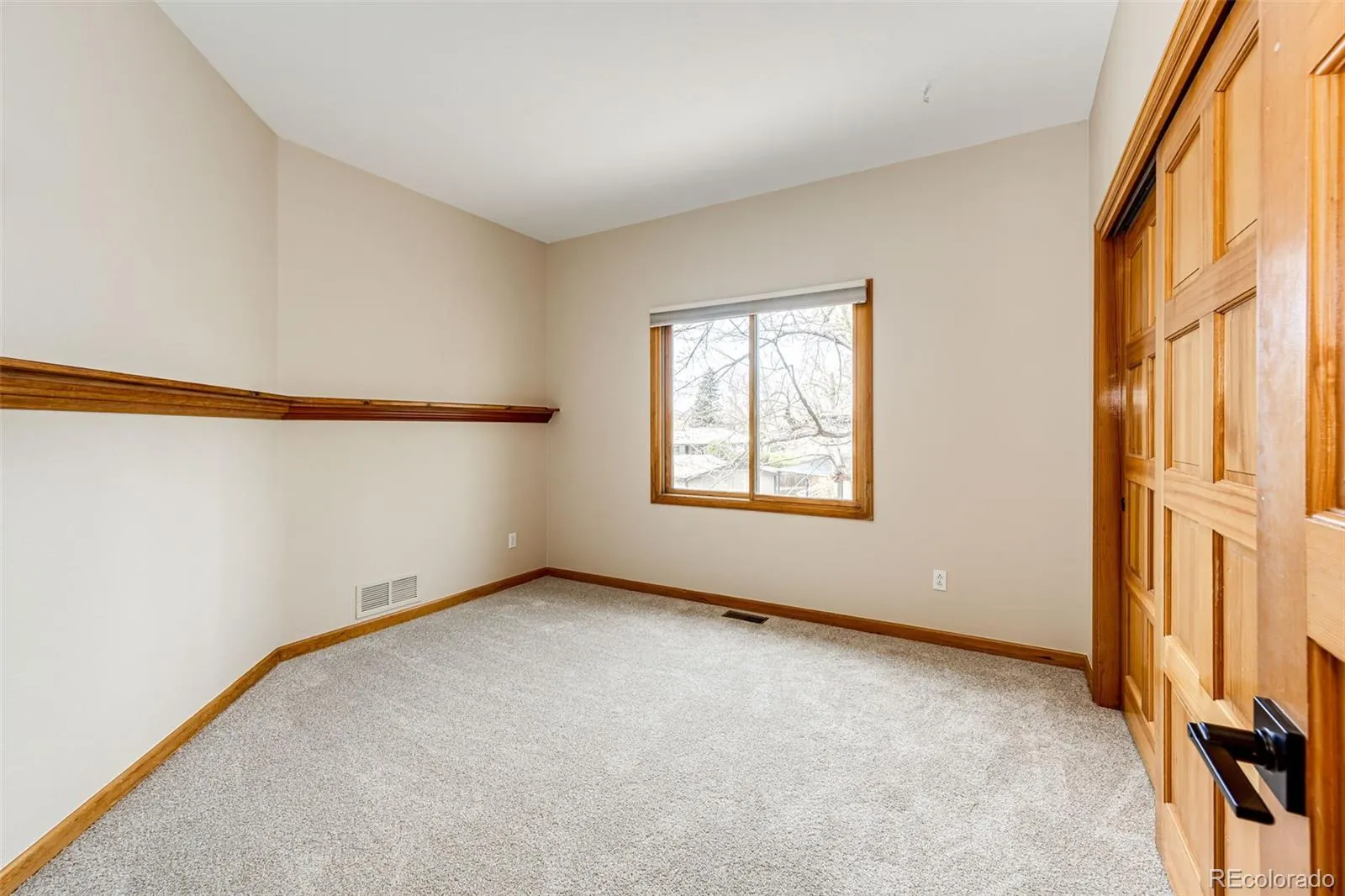 04092026143120 1600 22