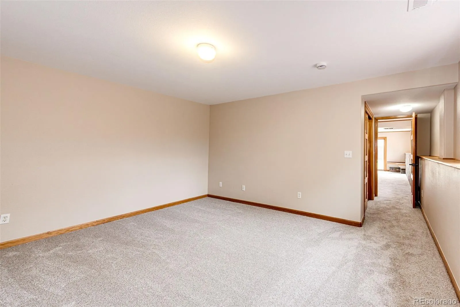 04092026143120 1600 32