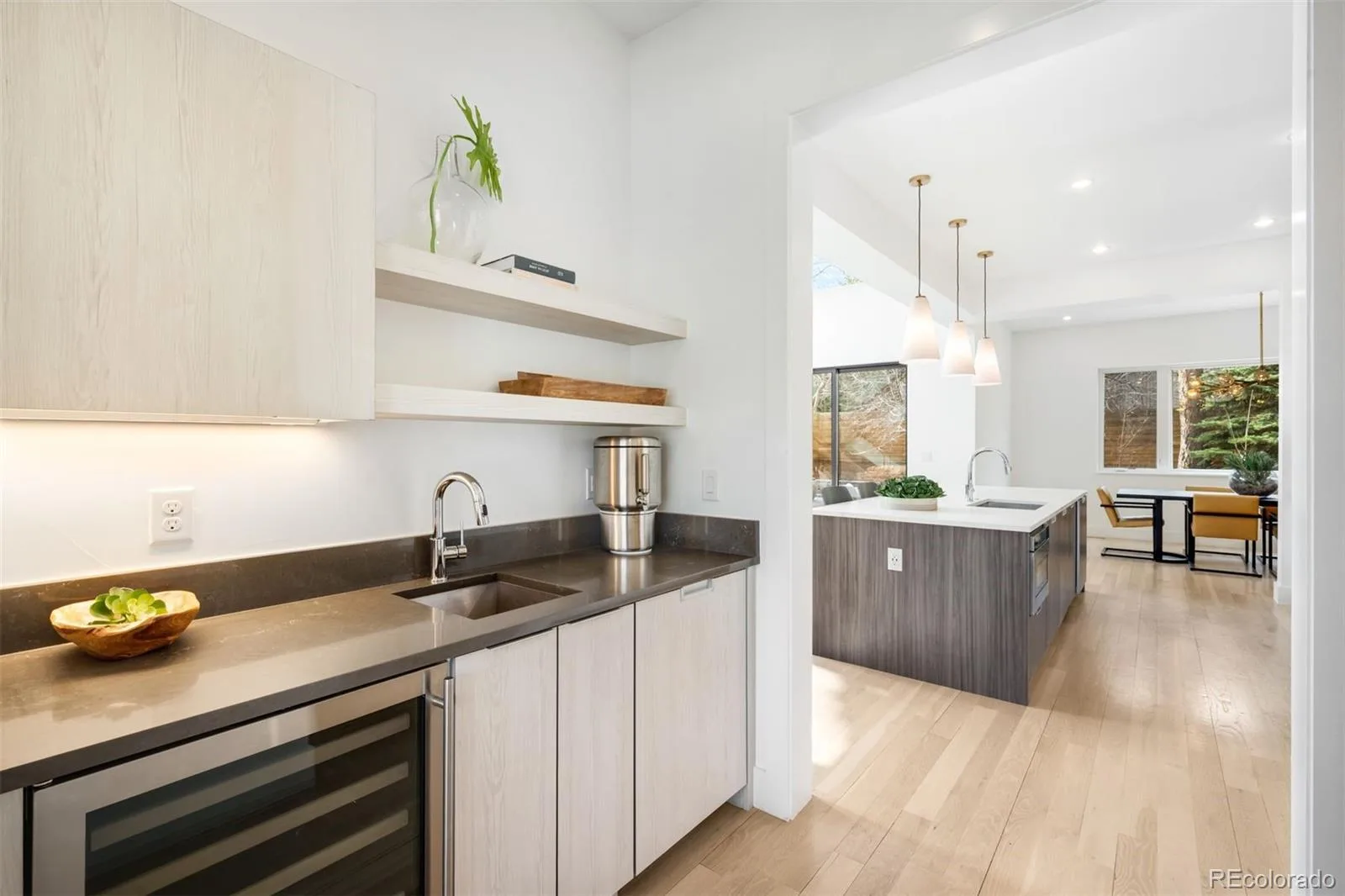 3528 E Virginia Avenue Denver CO 80209 MLS #REC2707971 06102026090018 1600 11