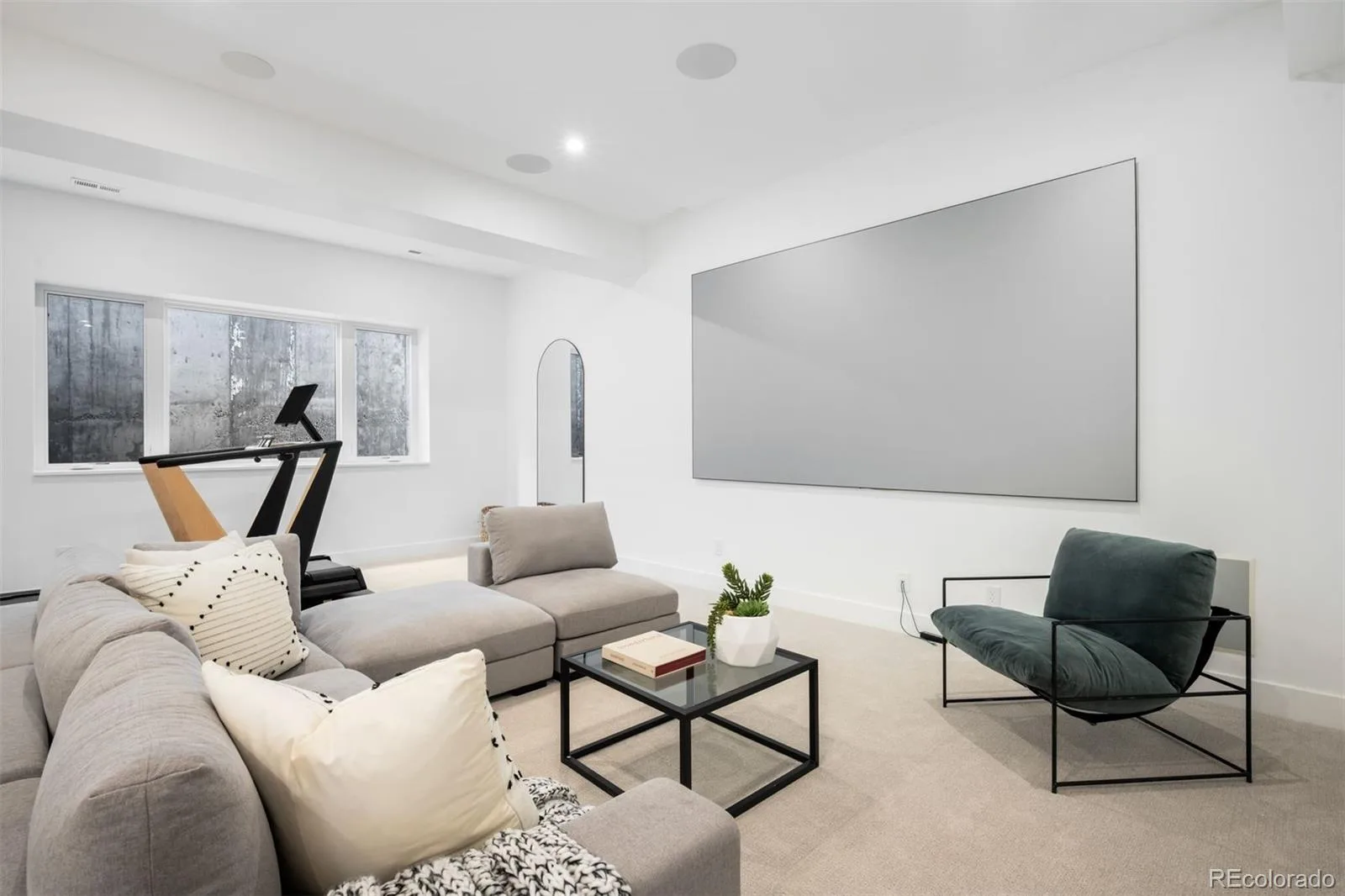 3528 E Virginia Avenue Denver CO 80209 MLS #REC2707971 06102026090018 1600 33