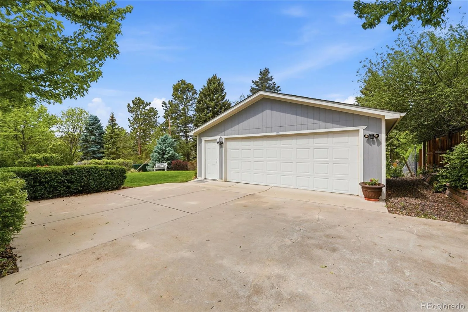 6573 S Steele Street Centennial CO 80121 MLS #REC2709701 05292026154052 1600 23