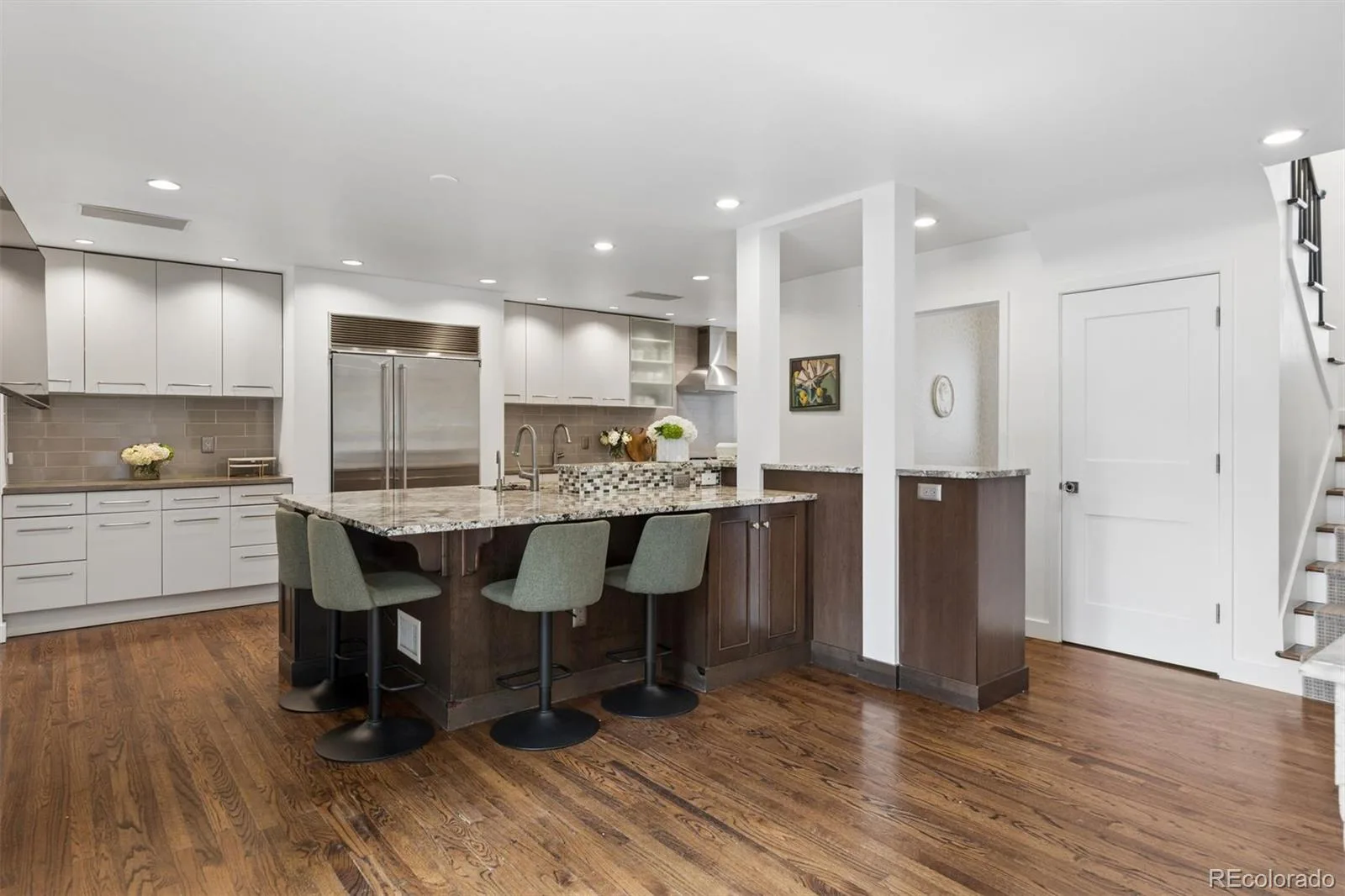 301 S Vine Street Denver CO 80209 | MLS #REC2709974 09242026081556 1600 13